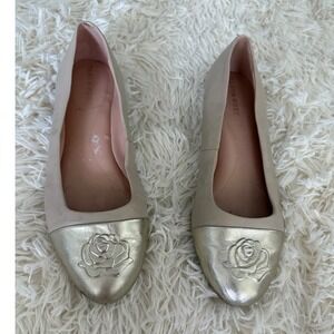 Taryn‎ Rose Beige Gold Leather Rose Cap Toe Ballet Flats Women Shoes 6
